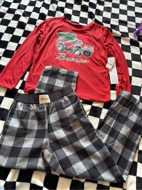 Boys size 8 NWT bronco pjs
